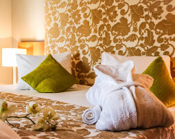 Hotel Flora, Merano, 3 stars Hotel, B&B, best downtown location, business, family