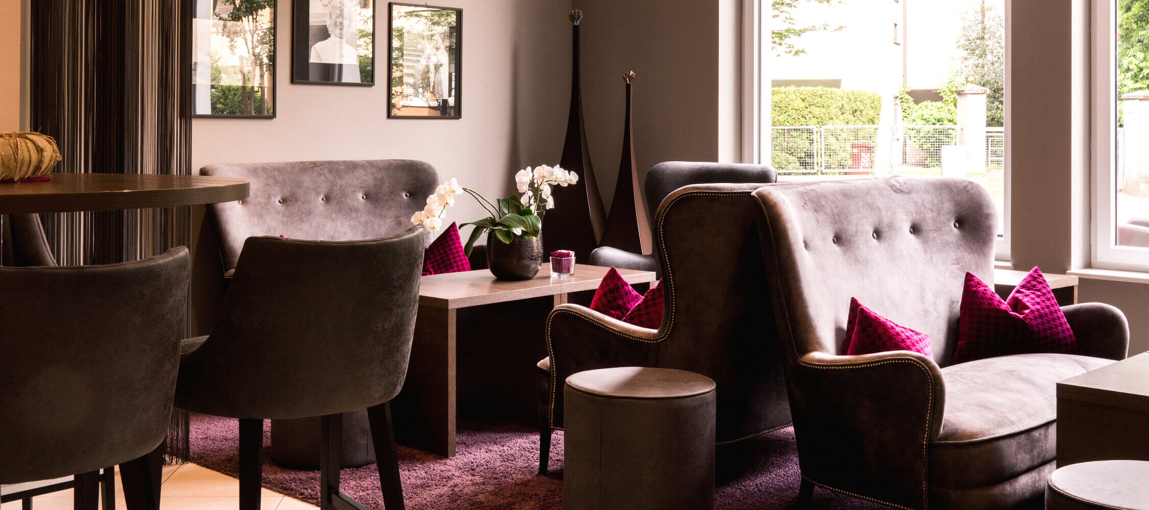 City_Hotel_Merano_Lobby_BeatricePilottto_DSC03669_2250x1000