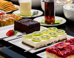 Hotel Flora, Merano, 3 stars Hotel, breakfast buffet, quality products from the region